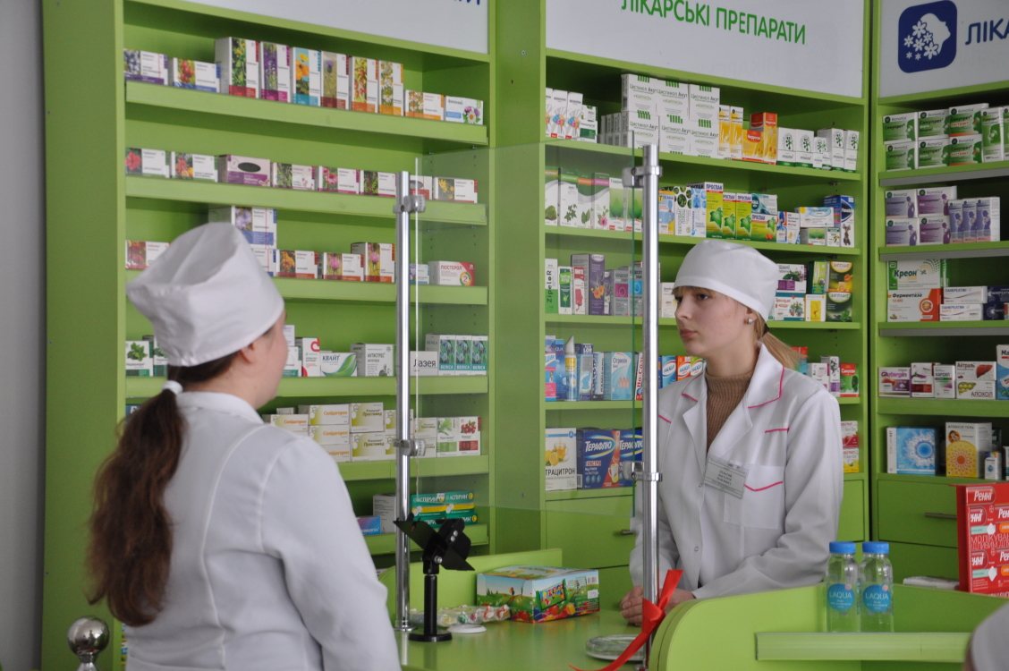 Професійний тренінг з фармацевчтиної опіки в новій аудиторії
