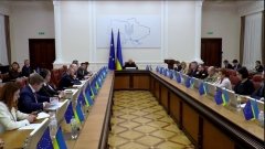 Уряд збільшив фінансування медицини й працює над зниженням цін на ліки — Шмигаль