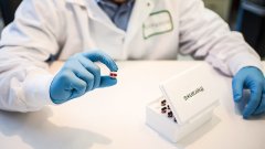 Скандальный стартап Theranos прекратил существование из-за обвинений в мошенничестве