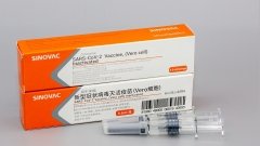 Вакцину CoronaVac одобрили в Украине