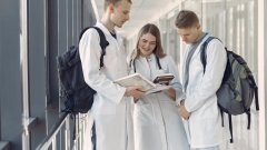Как изменится интернатура для фармацевтов и куда денутся провизоры? /freepik