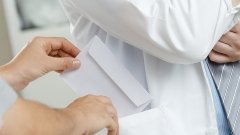 МОЗ: неформальні платежі у лікарнях мають бути припинені