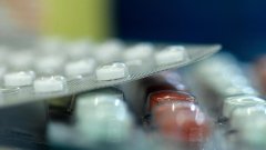 Подагра: дотинурад порівняли з фебуксостататом
