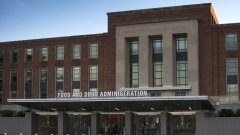 Турборежим в FDA: 3 препарата, которые одобрят по-быстрому (наверное) еще до Нового года