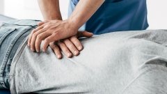 Боль в пояснице: мануальную терапию переоценивают?