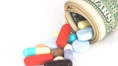 Донецька ОДА купувала ліки у фірми донецького екс-губернатора з переплатою у 2-3 рази