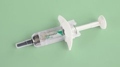 Пока продажи вакцин Sanofi замедляются, рост компании стимулирует Dupixent