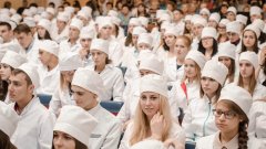 Поступающие в медвузы со следующего года будут сдавать ВНО по математике или физике