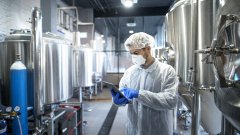 От производителя к потребителю: этичная логистика фармацевтической продукции в эпоху COVID-19 /freepik
