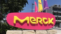 Новая рекламная кампания от немецкой Merck KGaA: жизнь принадлежит людям, а не рассеянному склерозу