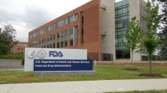 Госорганы США приняли к рассмотрению заявку фармкомпании Glenmark на регистрацию нового препарата для пациентов с сезонным аллергическим ринитом