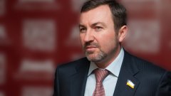 Декларация о доходах нардепа Андрея Шипко: квартиры-призраки, спортивная яхта и забытые банковские счета