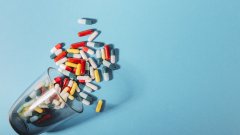 Антибіотики й застуда: чому це шкідливо і коли препарат справді потрібен /freepik