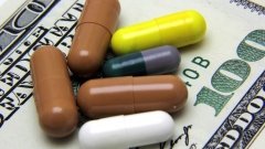 Fosun Pharma продает два препарата швейцарцам