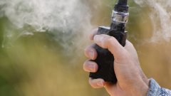Электронные сигареты: альтернатива никотинозаместительной терапии или дополнительный риск рецидива табакокурения?