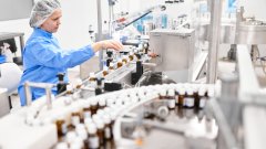 Farmak вивів на ринок 13 нових продуктів у 2025 році – які плани компанії надалі /Фармак