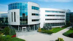 Более 120 000 грн собрано на первом благотворительном «Ужине в белом», который организовала Polpharma