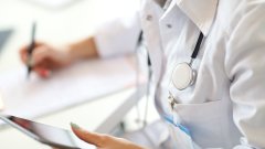 МОЗ перечислило самые востребованные медицинские специальности: данные Единого портала вакансий /freepik