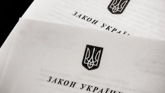 Президент подписал закон о внесении изменений в Таможенный кодекс, снимающий ввозную пошлину на препараты