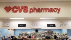 «Фармагеддон» в США: сотрудники CVS и Walgreens начали забастовку
