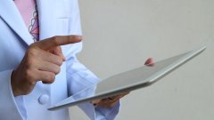 В марте НСЗУ направила почти 16 млрд грн на оплату медуслуг и лекарственных средств /freepik