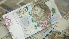 Польские врачи зарабатывают почти по 2000 гривен в час