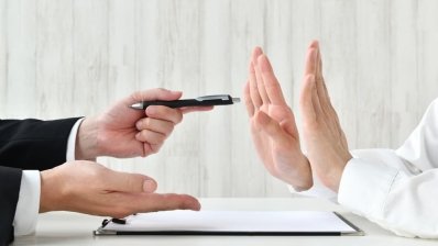 Evotec не захотіла продаватися Halozyme Therapeutics