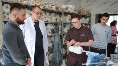 Как в Украине готовят протезистов, которые сопровождают пациента после ампутации /Укринформ