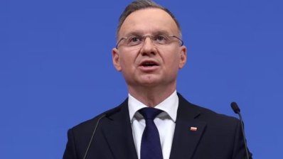 Президент Польщі заблокував дівчатам доступ до препаратів для екстреної контрацепції