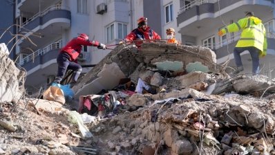 Bayer и Novartis отреагировали на землетрясение в Сирии и Турции