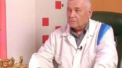 Доктор мед. н.,  професор, Академік Міжнародної академії наук і інноваційних технологій і Української технологічної академії Володимир Коваленко
