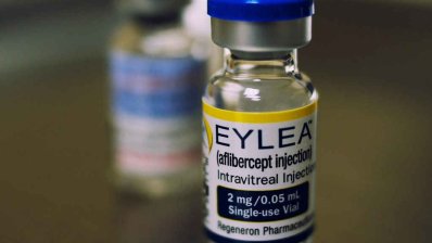 FDA схвалило два генерика Eylea