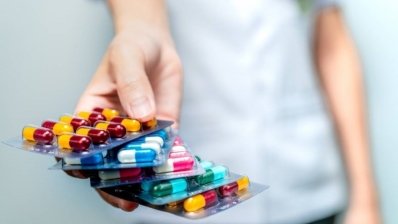 Україна не припиняє закупівлю ліків за пріоритетними напрямками