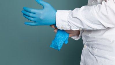 Уряд дозволив закуповувати медичні рукавички через Prozorro Market без вимог щодо&amp;nbsp;локалізації&amp;nbsp;виробництва /Magnific