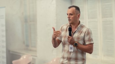 MD, PhD, MBA, директор Національної експертної групи з інфекційного контролю(NEGIC), директор WASH GUARDIAN GROUP, голова ГО «Інфекційний контроль в Україні» Андрій Александрін