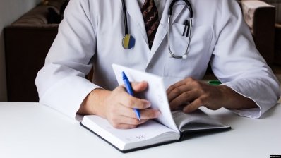 Дефіцит сімейних лікарів в Україні: у МОЗ пояснили причини /Shutterstock