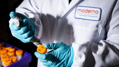 Трамп отобрал у Moderna деньги на разработку вакцины от птичьего гриппа