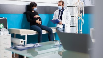 Минздрав утвердил дорожную карту для предотвращения передачи ВИЧ, сифилиса и гепатитов от матери ребенку /Magnific