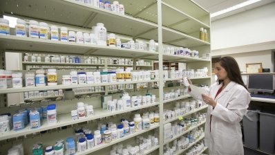 Антимонопольный комитет обязал аптеки Харькова снять вывески с надписью &quot;Низкие цены&quot;