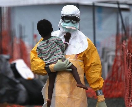 Западная Африка готовится к вакцинации против Эболы из-за новой вспышки заболевания