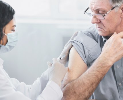 Новая вакцина обеспечивает стойкий иммунитет против гриппа