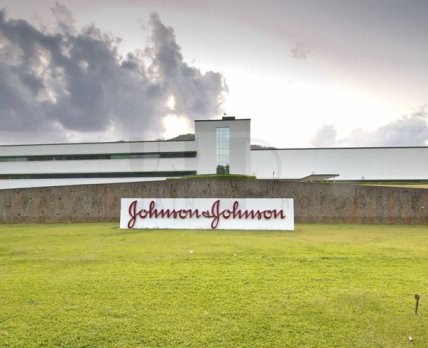 Квартальный объем продаж Johnson&amp;Johnson вырос на 3,9%