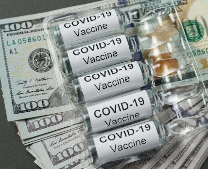 Эксперты прогнозируют рекордную выручку от продажи вакцин против коронавируса для Pfizer/BioNTech