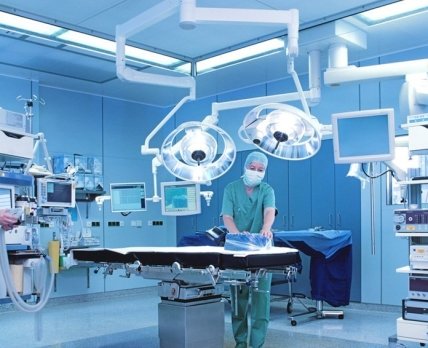 Премьер: В Украине будут созданы центры кардиохирургии