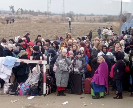 Українці на кордоні. Фото: /Слово і Діло