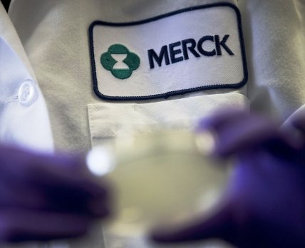 Merck вступает в гонку за вакциной от COVID-19