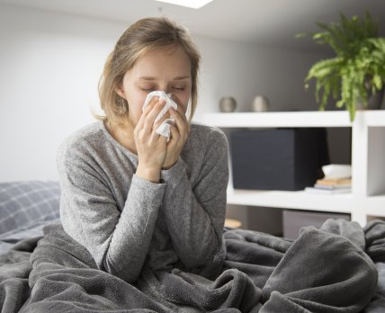 Эксперт сообщил о риске возникновения твиндемии гриппа и COVID-19 в Украине /freepik