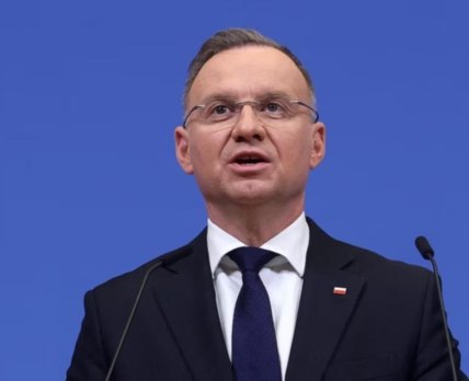 Президент Польши заблокировал девушкам доступ к препаратам экстренной контрацепции