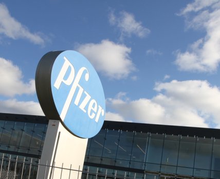 «Pfizer» заинтересовался турецким фармпроизводителем