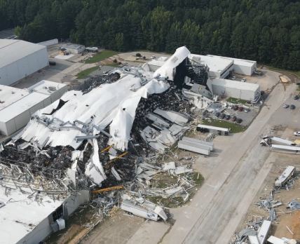 Завод Pfizer пострадал от торнадо